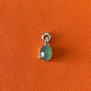 18K White Gold Jade Pendant